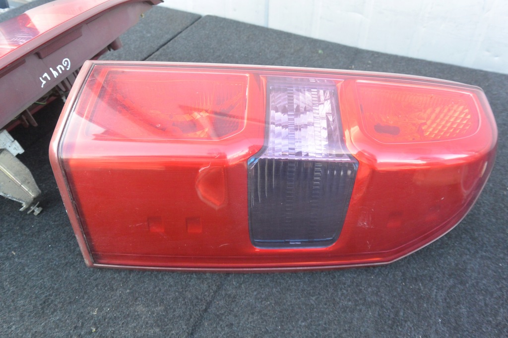 фото №5, Лампа w крыло левая правая задняя nissan patrol gu4 y61