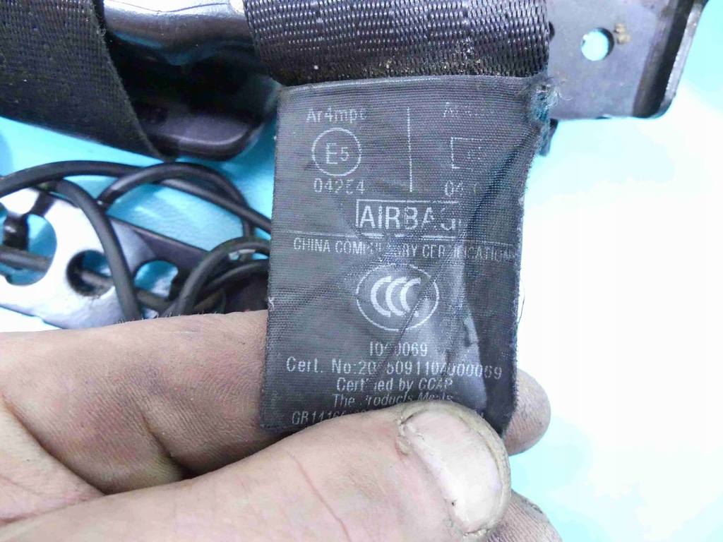 фото №7, Pas безопасности перед левый клипса volvo s40 ii