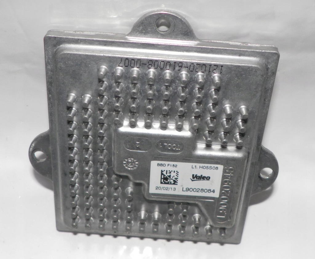 фото №1, Ferrari f12 berlinetta модуль led преобразователь дневные l90028084 оригинальный номер