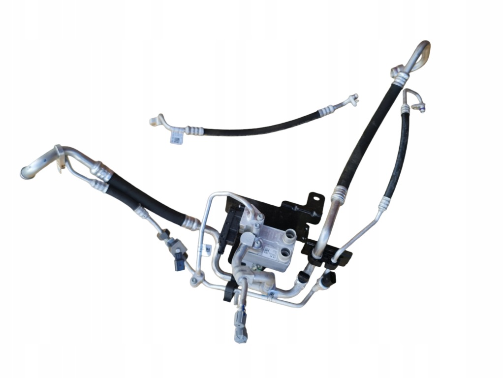 фото №1, Audi q4 e-tron дроти трубки кондиціонера комплект