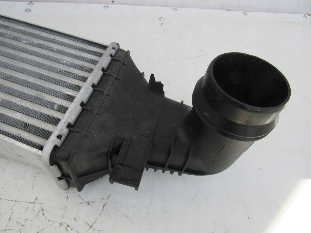 Mercedes c w204 204 w212 w218 радиатор воздуха интеркулер 2045000200 с Разборки