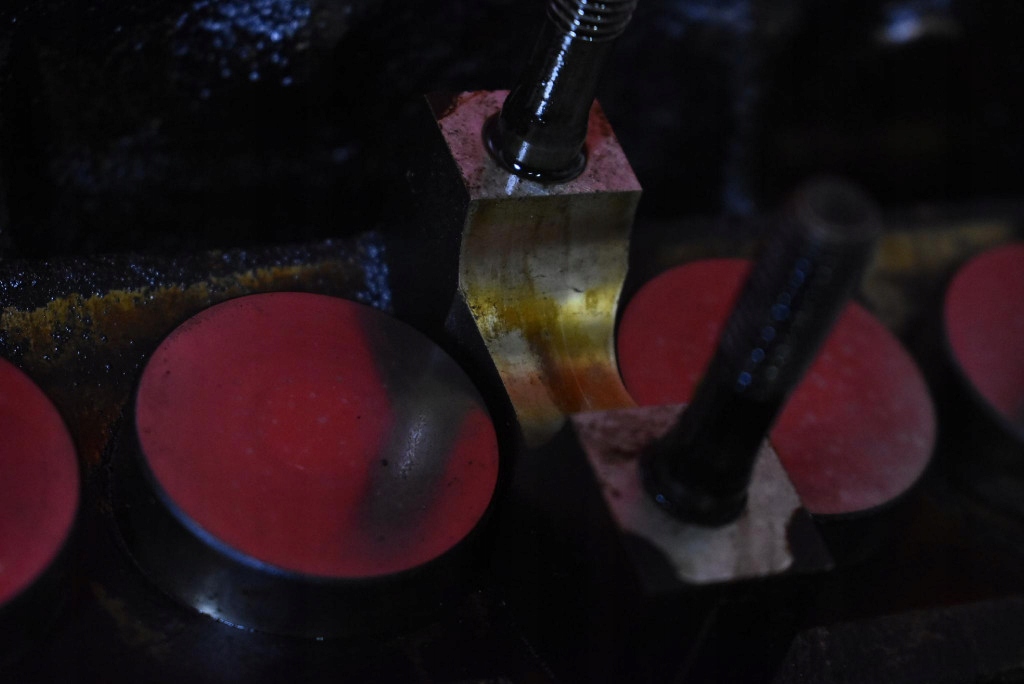 фото №13, Головка двигателя 06b103373j vw bora 1.6 8v 98-05