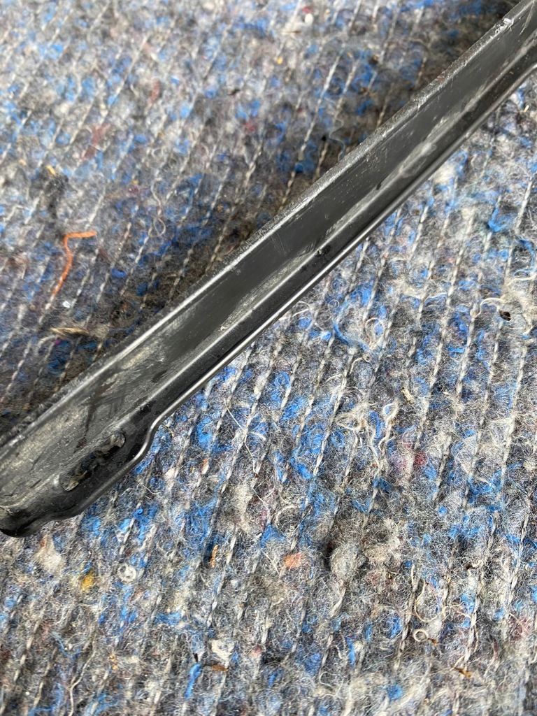 фото №5, Воздуховод воздуха рамка радиатора audi rs6 4g0