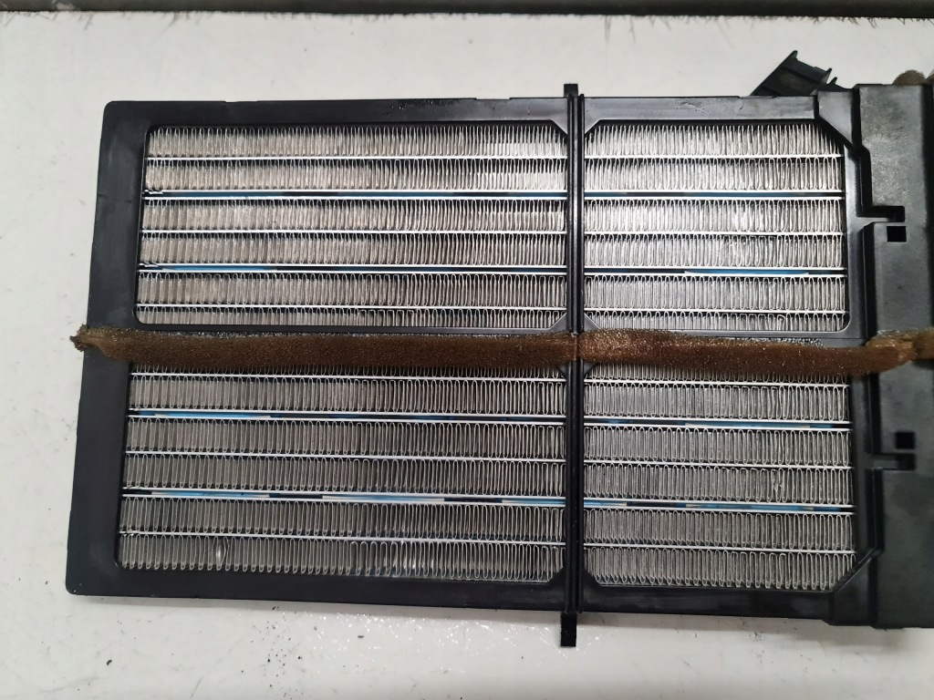 фото №2, Отопитель электрическая audi a4 b8