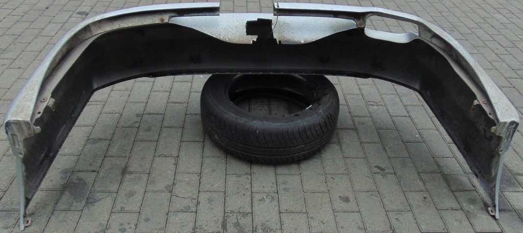 фото №12, Бампер задняя задний mitsubishi carisma 1995r- europa