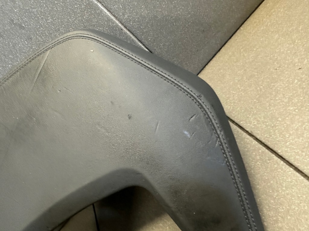 фото №6, Козырёк защита спидометра audi e-tron gt 4j3858291