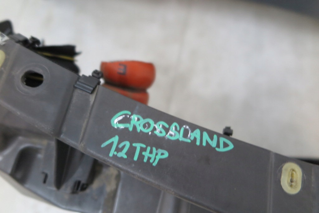 фото №10, Opel crossland перед капот бампер лампы крыло радиатор