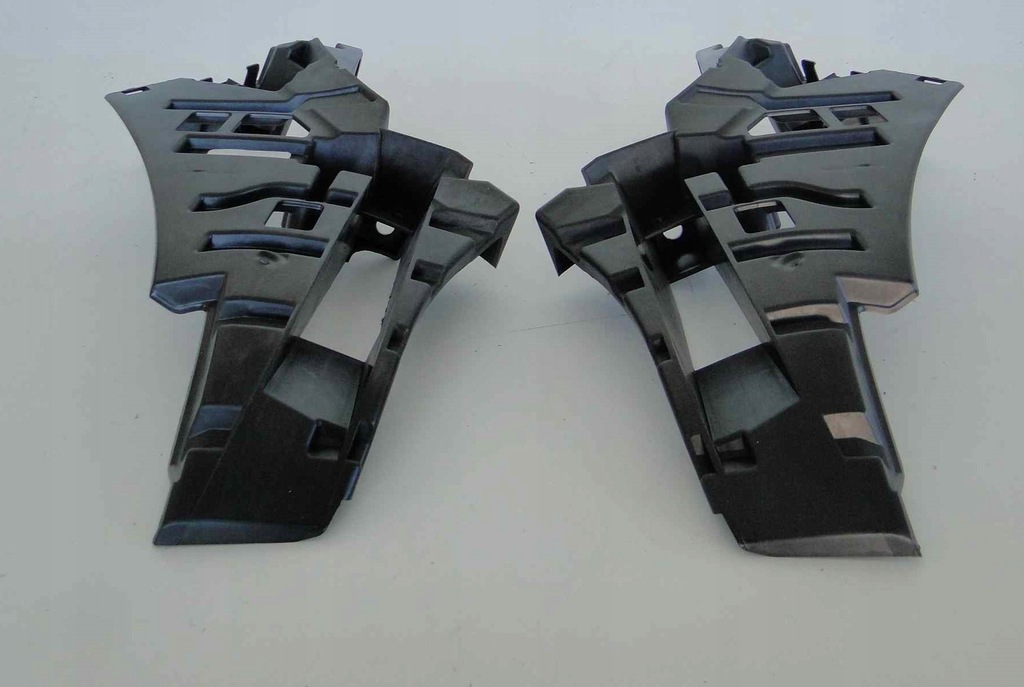 фото №7, Mercedes gls x166 166 рамка лампы направляющая 63 amg