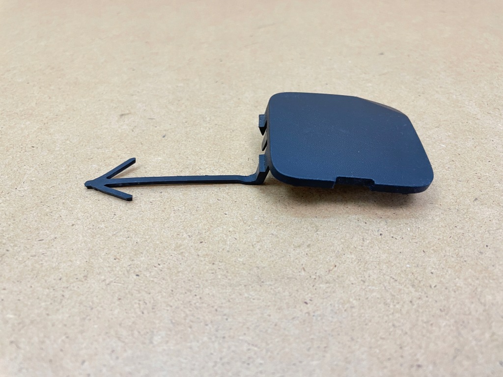 фото №3, Renault trafic iii 3 заглушка фаркоп перед