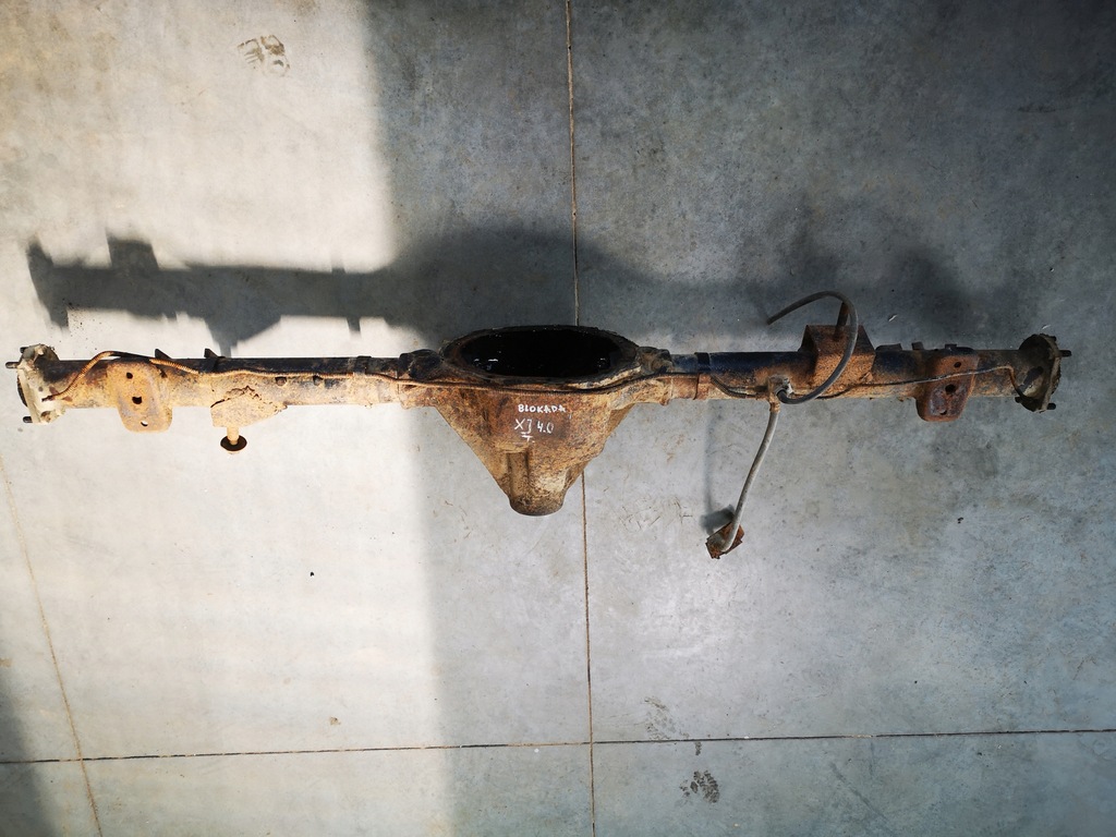 фото №1, Jeep xj cherokee 4.0 балка мосту міст задня задній