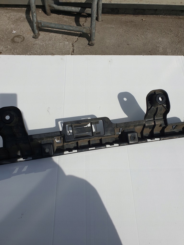 фото №9, Bmw x1 e84 напрямна бампера середній задня 2990161