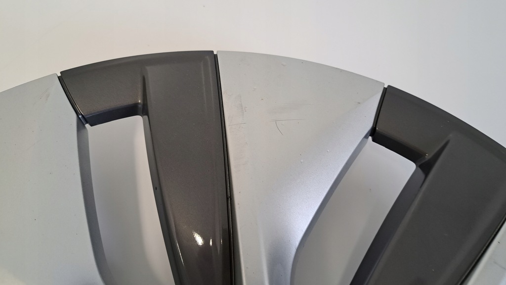 фото №5, Ковпак tesla model y 19''