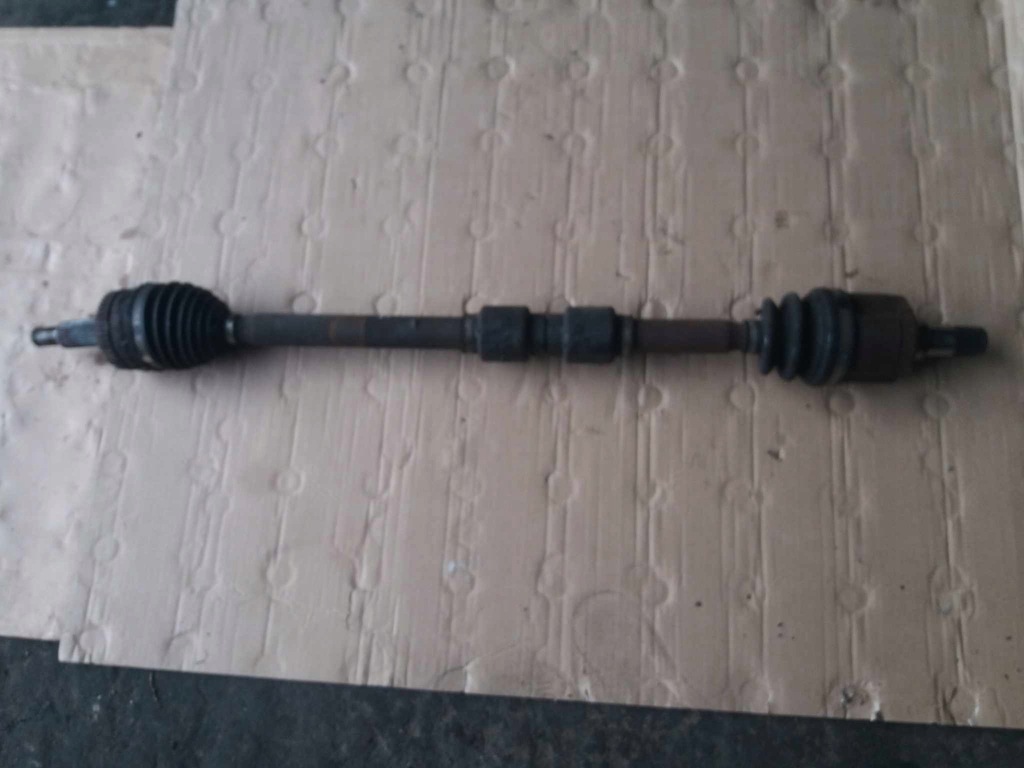 фото №1, Hyundai ix35 09-16 приводной вал правая 2.0 crdi