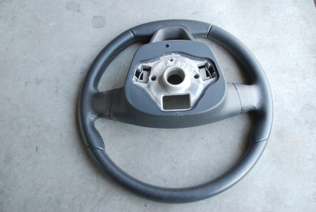 фото №5, Seat leon iii - воздуховод кожа мультифункция