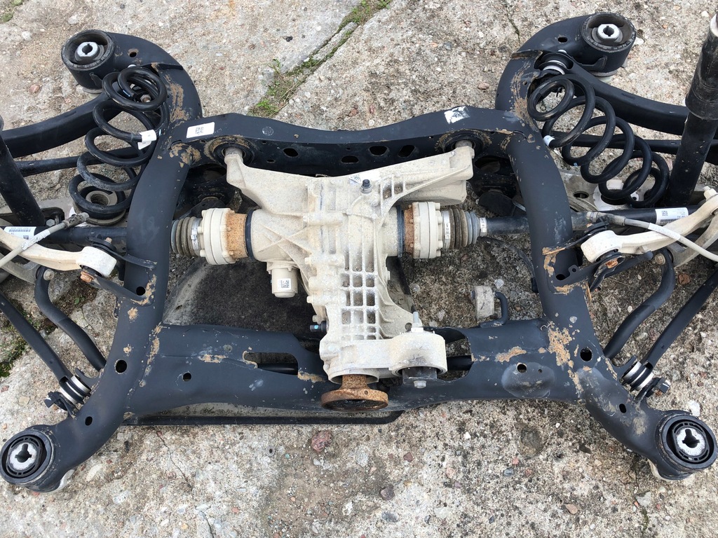 фото №1, Audi q5 80a підрамник підрамник задня