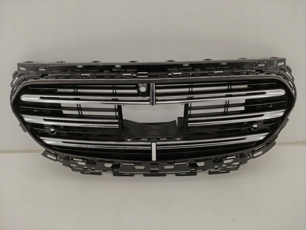 Купити Решітка радіатора решітка радіатора mercedes e klasa a214 w214