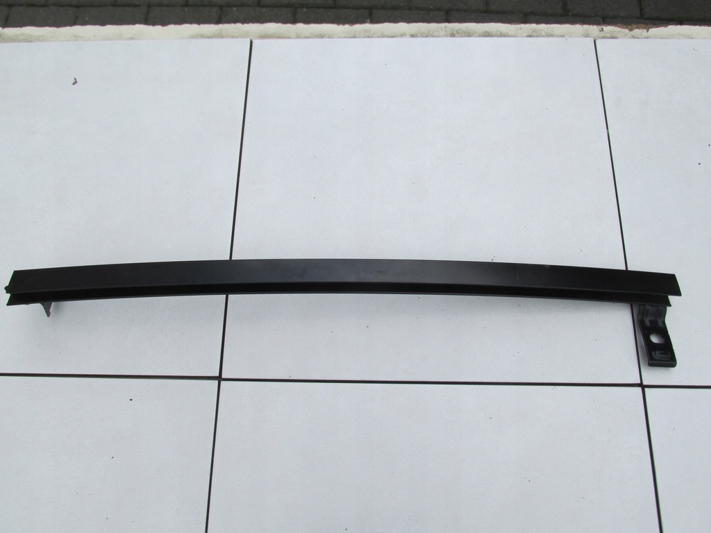 фото №5, Рамка молдинг дверь стекло задняя grand c-max mk2 2011