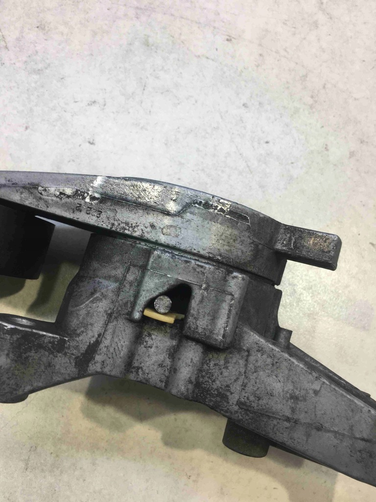 фото №6, Натяжитель ремень micro toledo iii 1.9 tdi 03g903315c