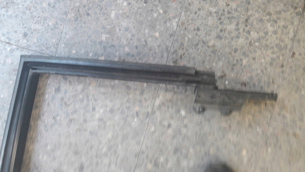 фото №9, Рамка двері правий задня audi 80 b4 kombi