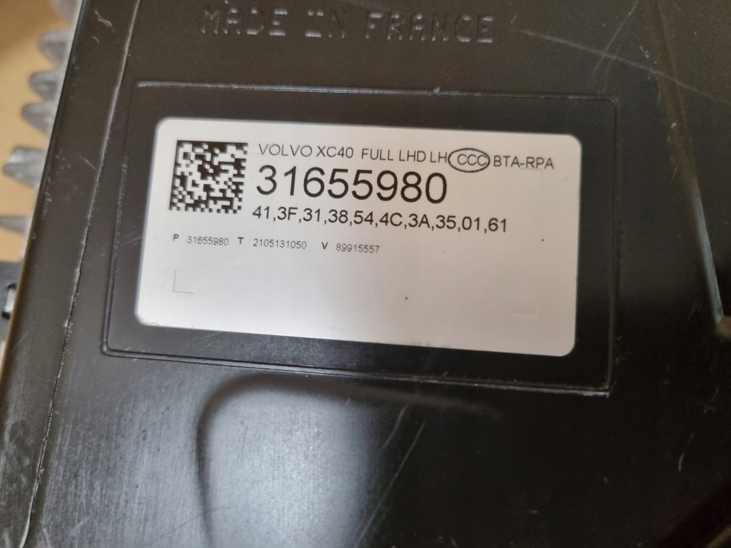 Volvo xc40 full led фонари фара левая правый с Разборки