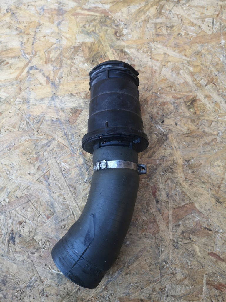 фото №1, Renault trafic iii vivaro труба интеркулер 1065337