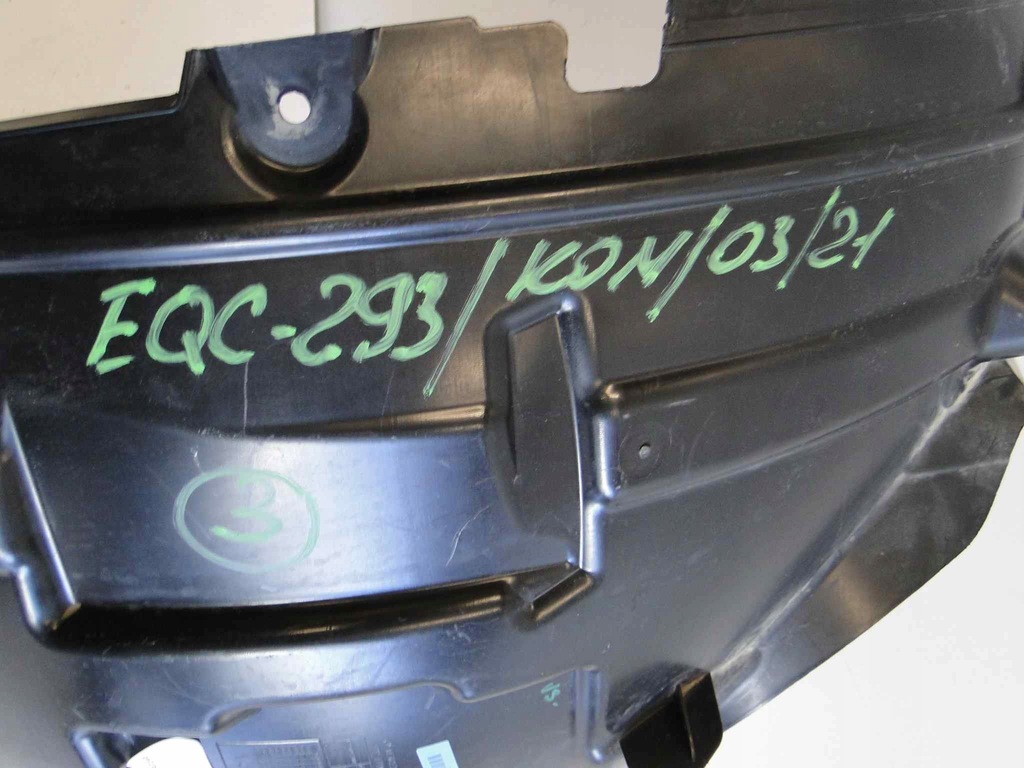 фото №8, Mercedes eqc 293 підкрилок передні праве amg cz. 1