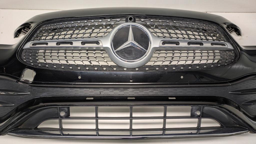 Бампер передні  mercedes gla h247 amg Доставка