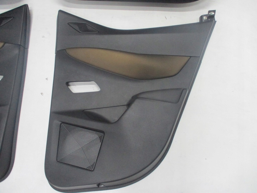 фото №5, Обивка обивка дверь citroen ds3