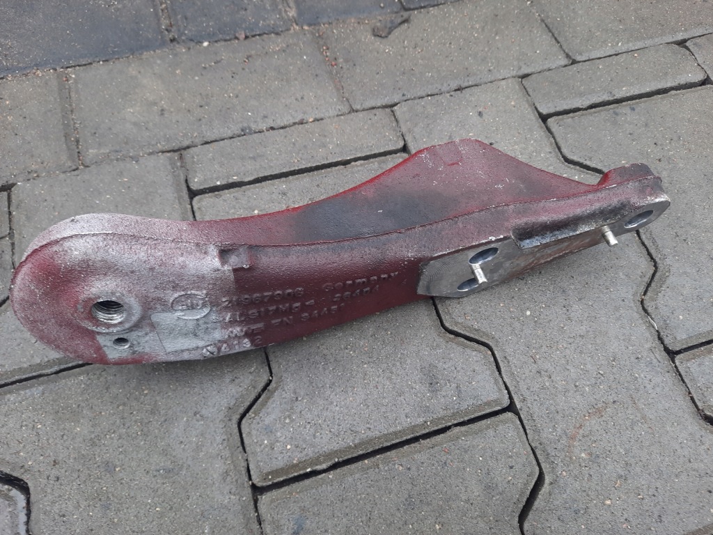 фото №2, Кронштейн кронштейн кронштейн двигателя renault gama t volvo fm 4