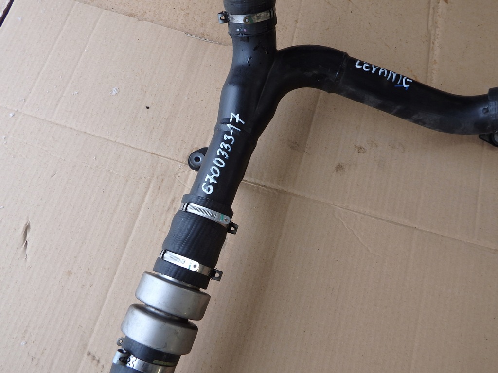 фото №2, Maserati levante 3.0 d труба wąż воздухозаборник