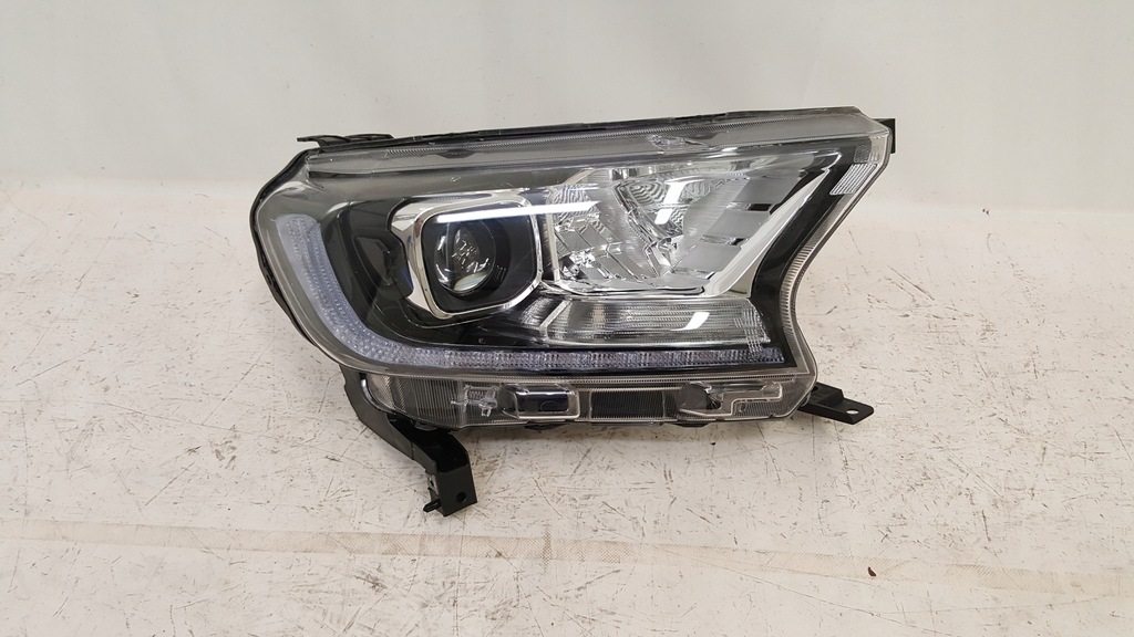 фото №1, Ford ranger v full led лампа перед правая 18-22r