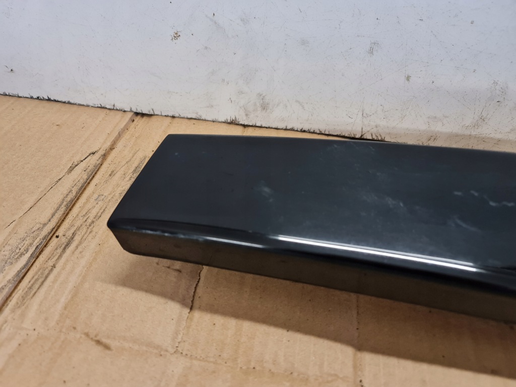 фото №3, Захист стійка b зовнішня права audi a8 d2