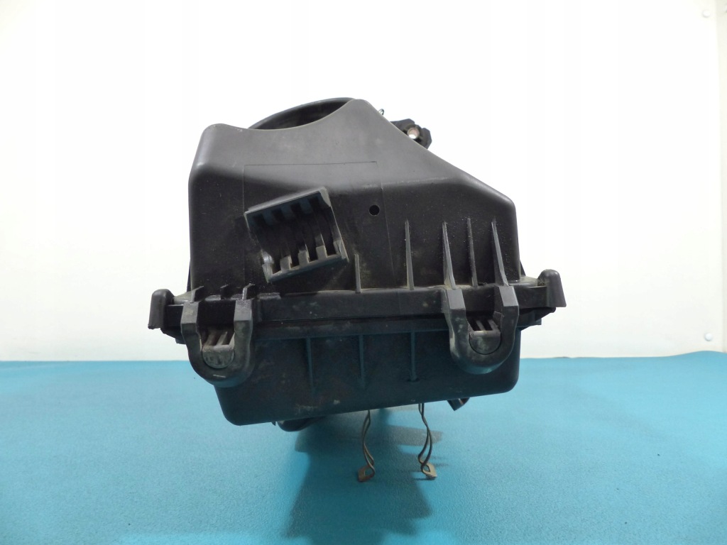фото №2, Корпус фильтра воздуха mazda mpv ii 99-06 2.0 b