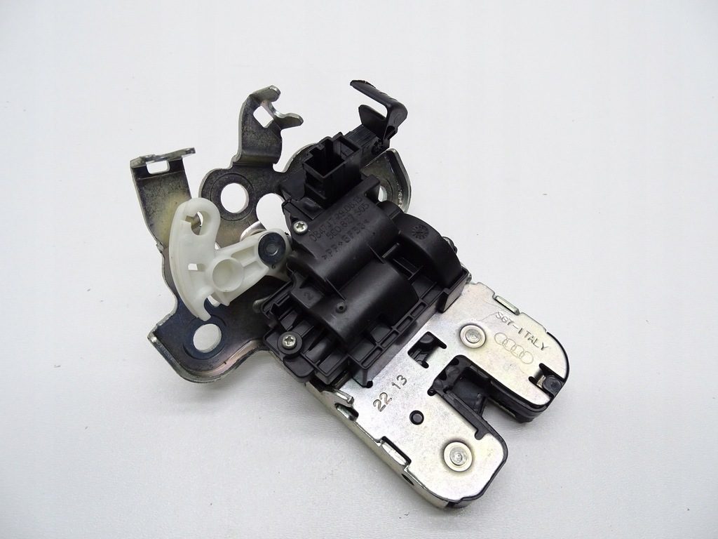 фото №13, Замок задний крышки seat skoda 5e0827505a