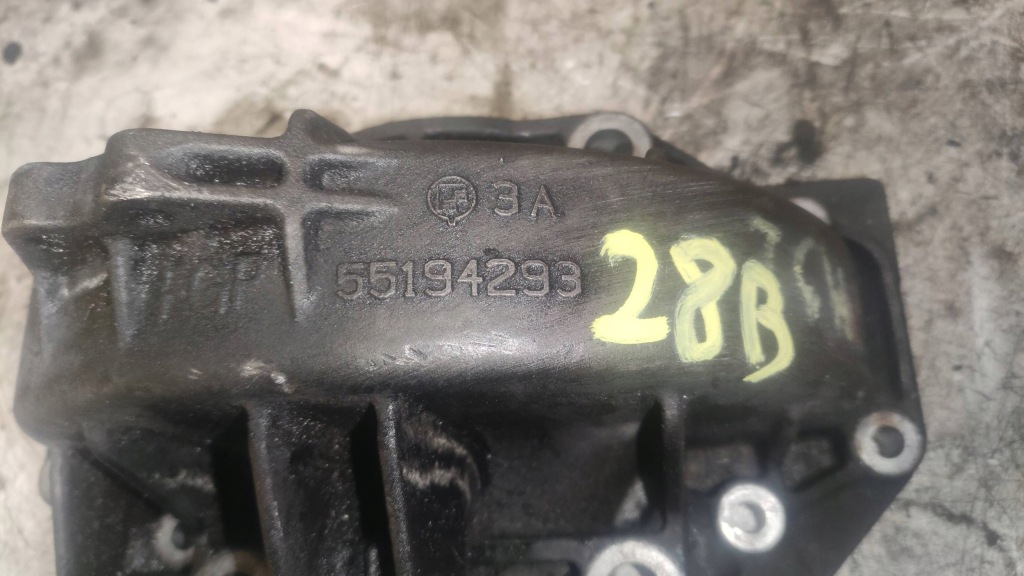 Купити Корпус кришка коробки передач opel fiat 1.7 1.9 2.0 cdti m-jet 55194293 m32