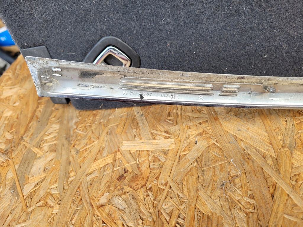 фото №10, Молдинг хром капот citroen c4 picasso i lift