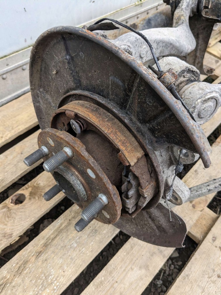 Підрамник балка підвіска важелі ступиця задні lexus iv ls ls460 ls600h 06-13r Недорого