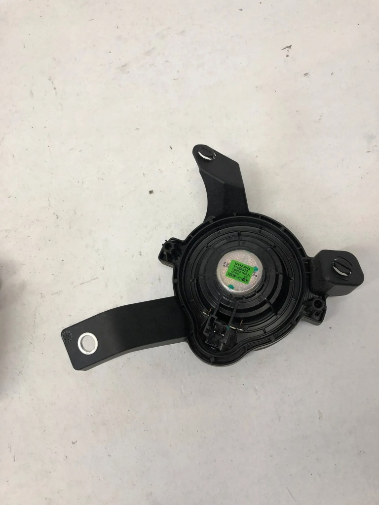 фото №7, Volvo xc40 динамик низкочастотный 18 -