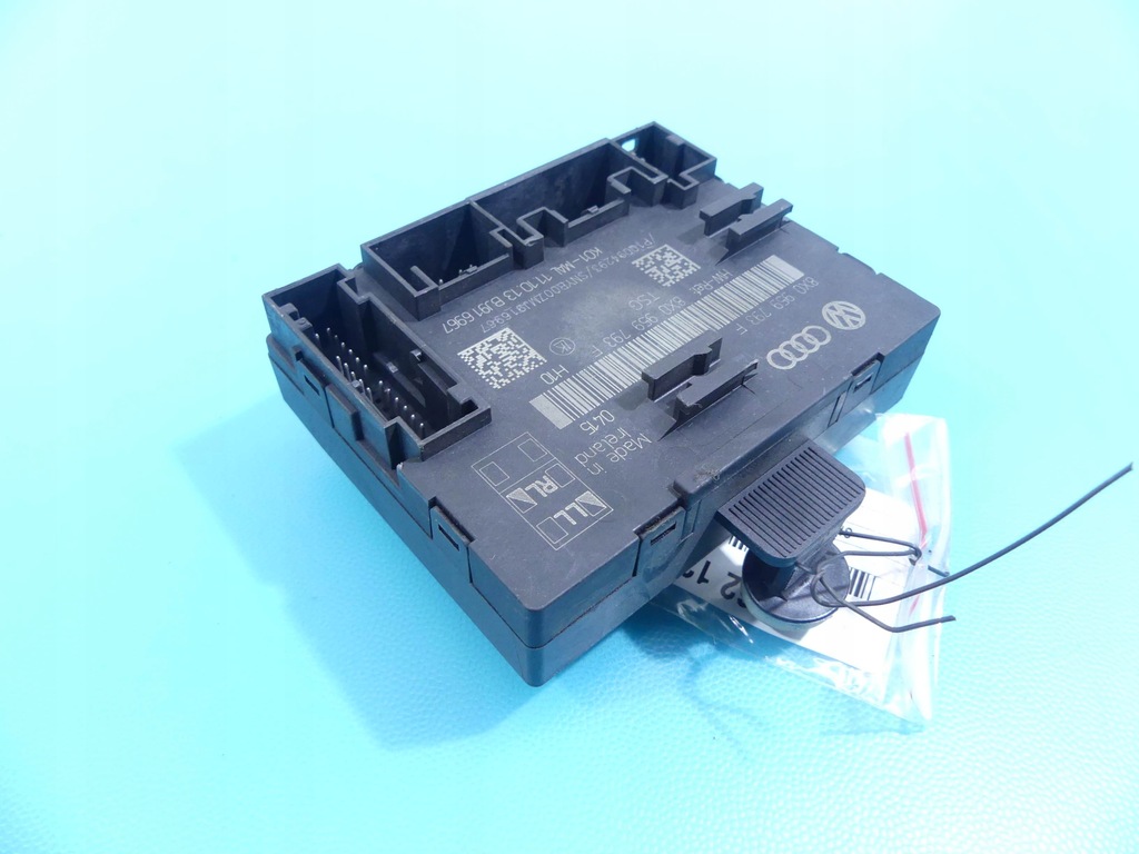 фото №1, Блок керування модуль двері skoda superb ii 8x0959793f