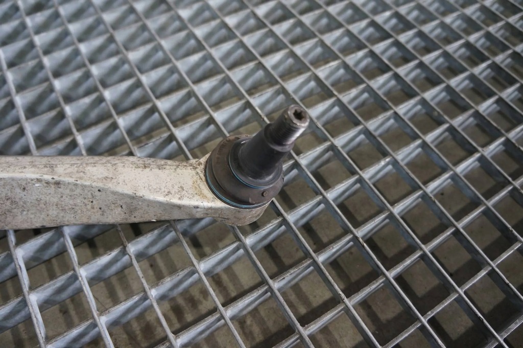 фото №5, Важіль нижній лівий перед banan audi a8 d4 3.0 tdi