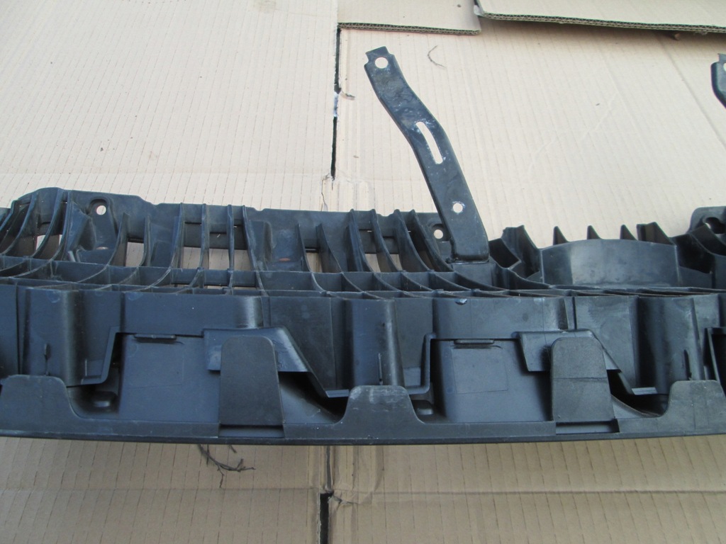 фото №10, Решётка радиатора решётка радиатора передняя перед toyota land cruiser 150 w бампер j150