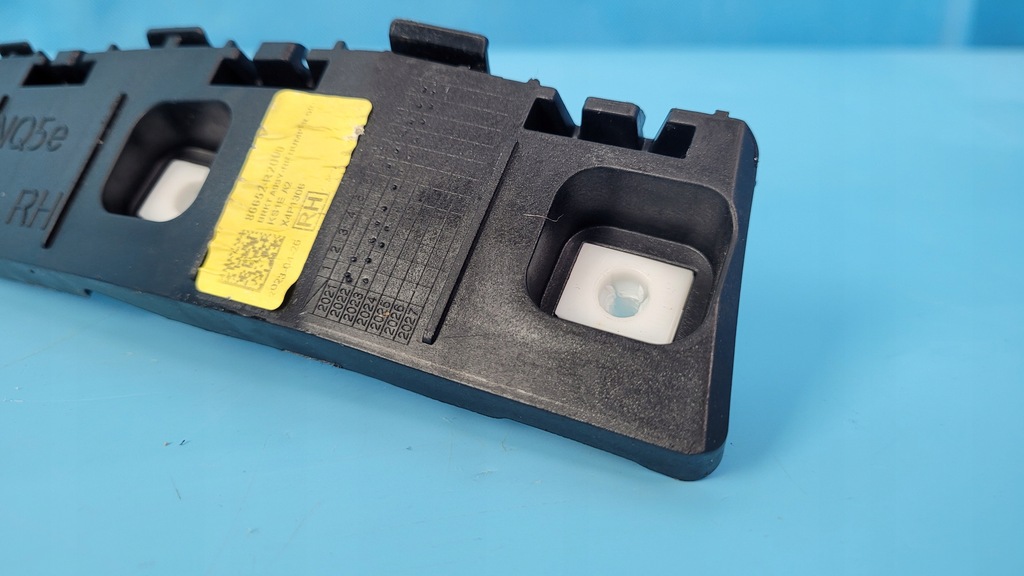 фото №5, Kia sportage v 23r напрямна бампера правий задня 86652-r2000