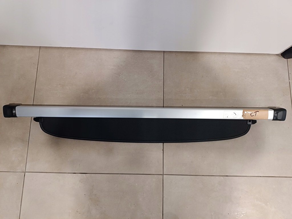 фото №1, Lexus ct200 шторка багажника orginał