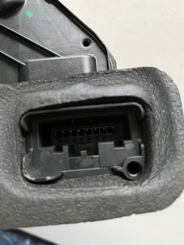 фото №5, Замок двері лівий задня vw seat skoda 5e0837015a