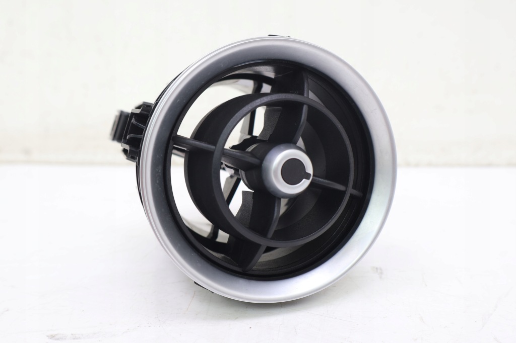 фото №1, Alfa romeo giulia решётка обдув левая