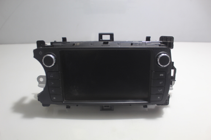 фото №1, Радио toyota yaris iii lift hybrid