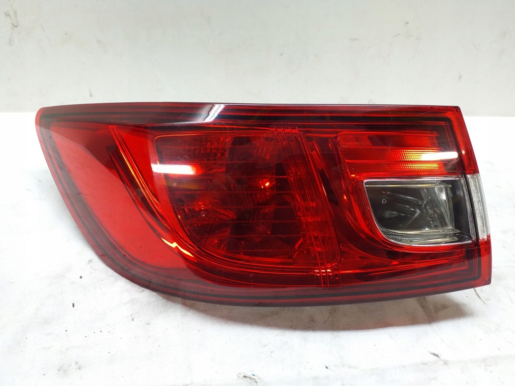 фото №1, Renault clio iv лампа задняя левая