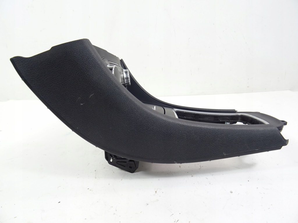 фото №9, Mercedes w246 панель тунель середній бардачок консолі a1766802000