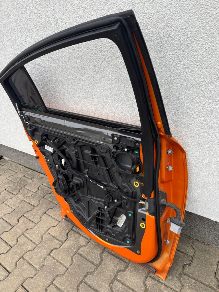 фото №8, Dodge charger задние левая дверь 2015+