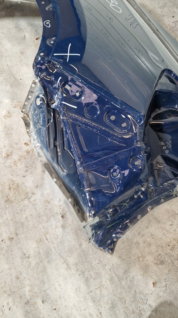 Bmw x1 f48 2015-2022 крило задні задній ліве четвертина ліва Недорого